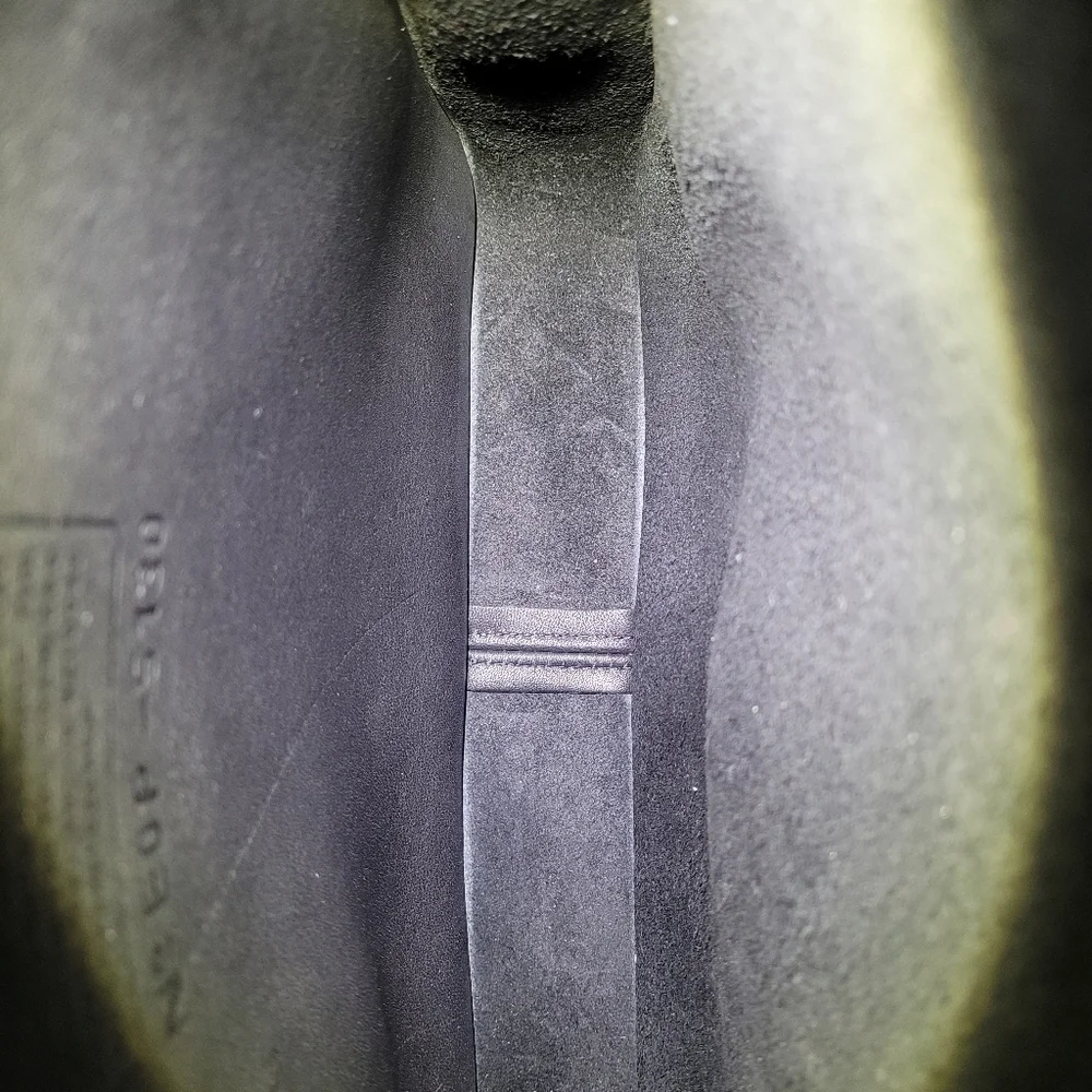 SOLD!!! NWOT, Vintage Coach Station Bag #5130 - Picture 7 of 8